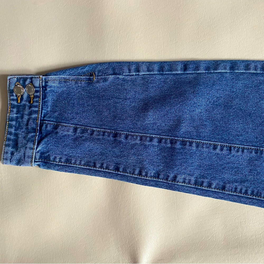 Jeans - Picture 6 of 7